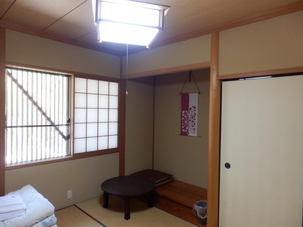 Yuwaku Guest House Kanazawa Room photo